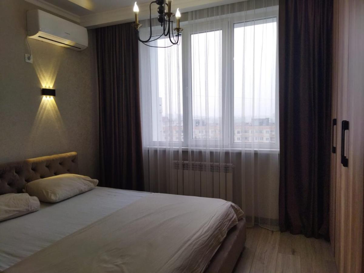 Жк Молодёжный Almaty Esterno foto